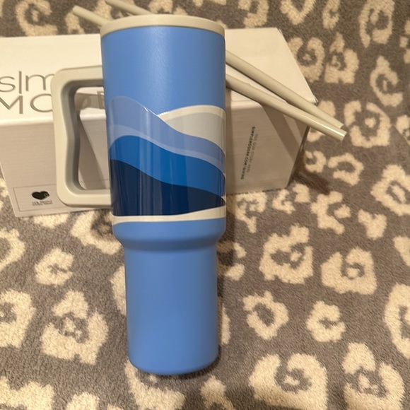 Simple Modern TREK 40oz Tumbler In Polar Sunrise 🌄 New 🆕 & Never Used 😍 - Picture 5 of 17